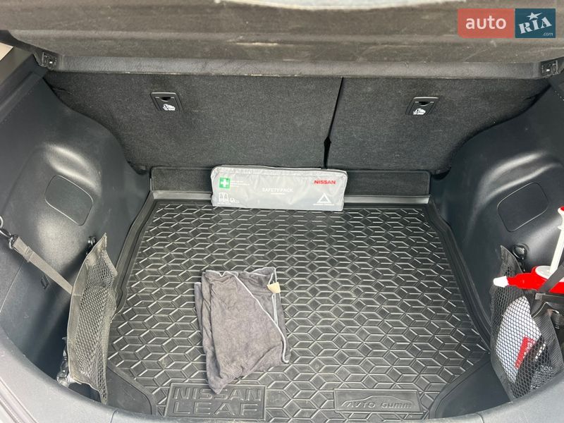 Хэтчбек Nissan Leaf 2021 в Ивано-Франковске фото 15 Хэтчбек Nissan Leaf 2021 в Ивано-Франковске