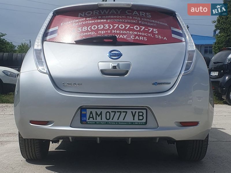 Хетчбек Nissan Leaf 2012 в Житомирі