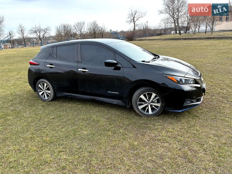 Хэтчбек Nissan Leaf 2019 в Кропивницком фото 3 Хэтчбек Nissan Leaf 2019 в Кропивницком