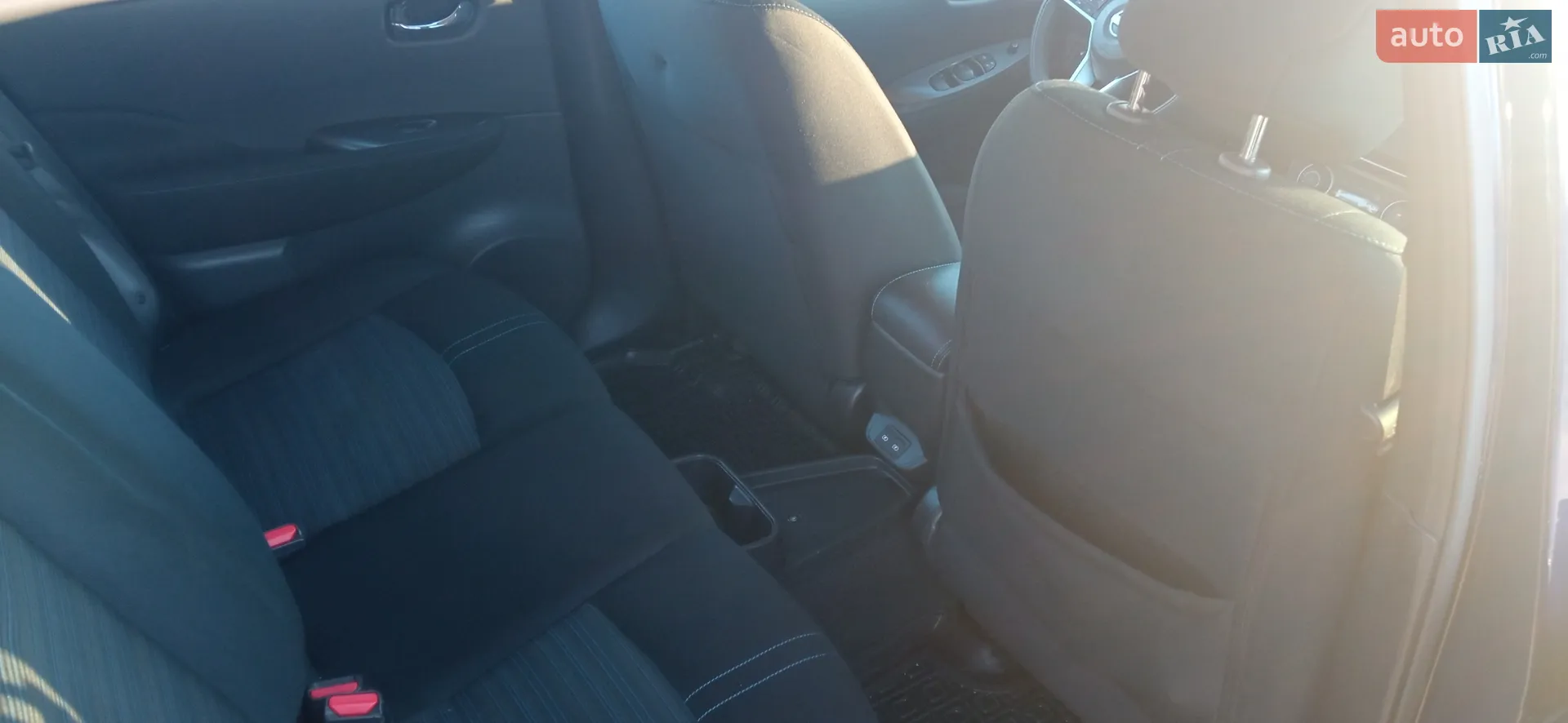 2022 Nissan Leaf - мініатюра 28