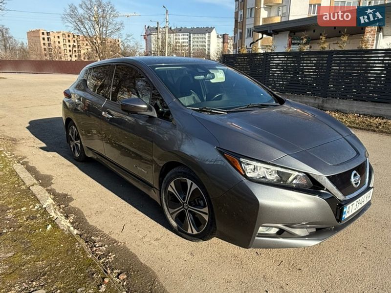 Хэтчбек Nissan Leaf 2018 в Ивано-Франковске