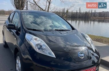Хэтчбек Nissan Leaf 2014 в Киеве