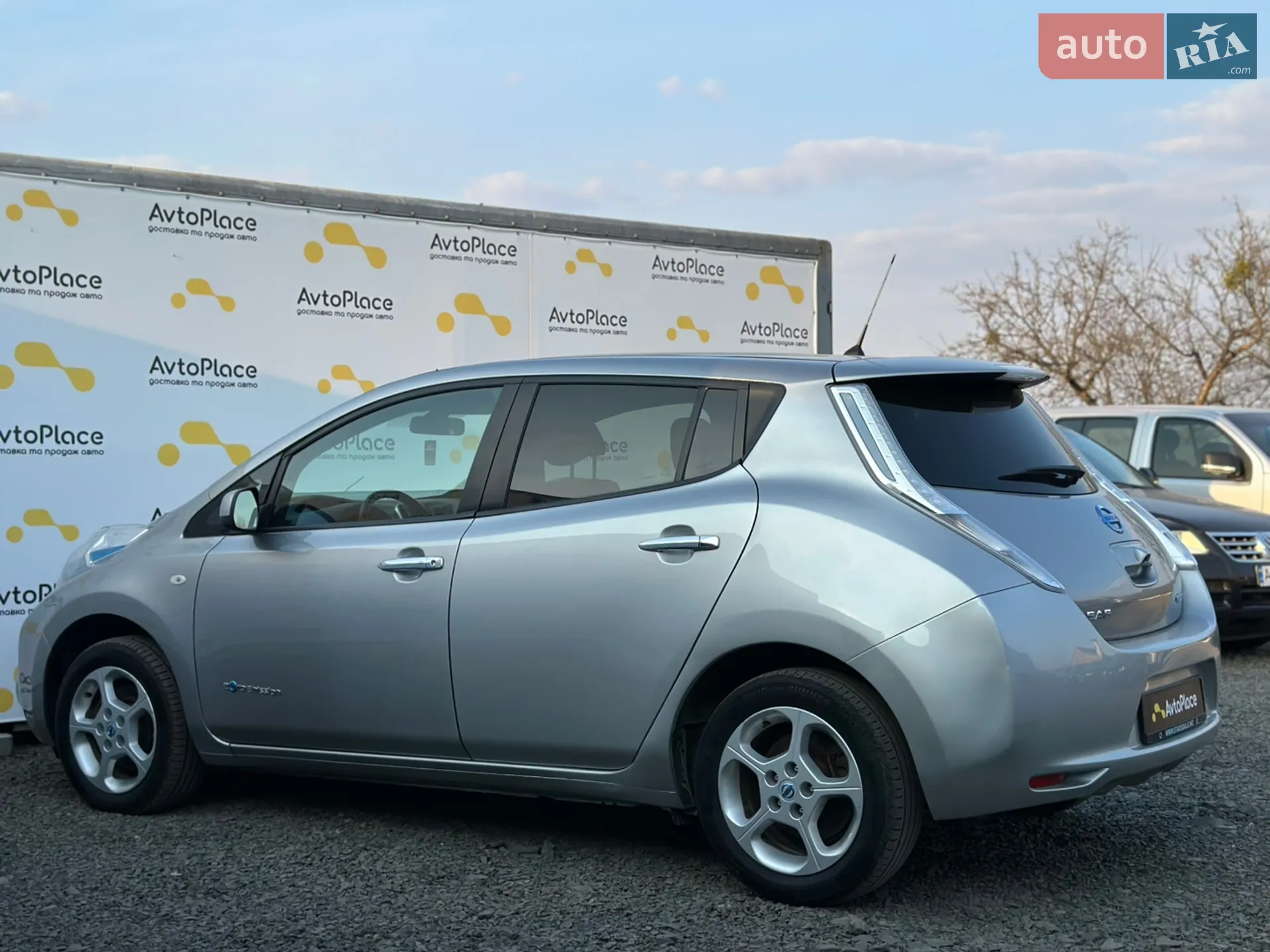 2017 Nissan Leaf - мініатюра 13