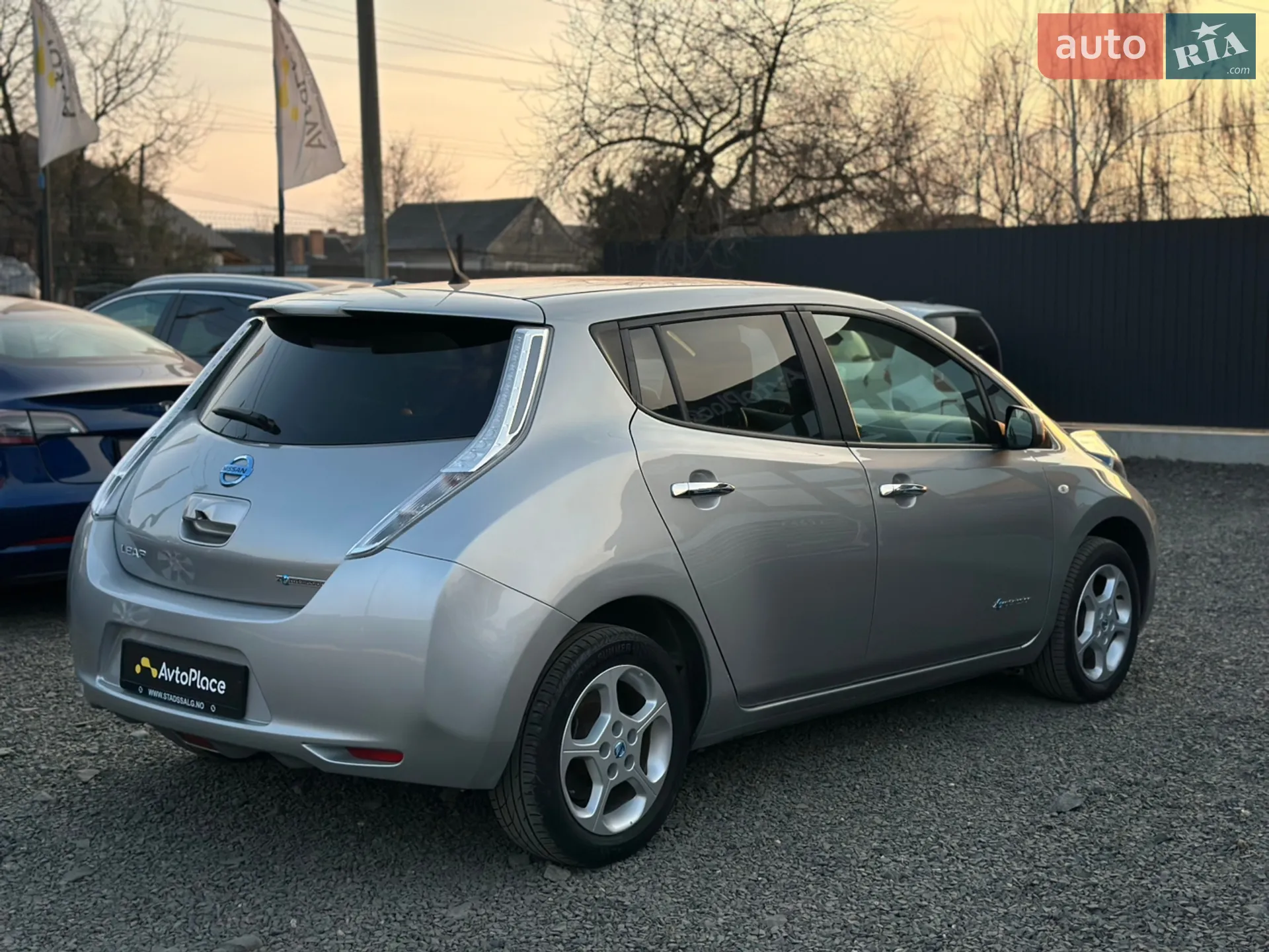 2017 Nissan Leaf - мініатюра 48