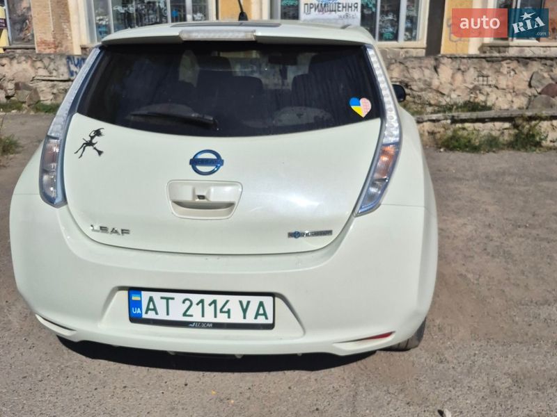 Хэтчбек Nissan Leaf 2013 в Ивано-Франковске фото 6 Хэтчбек Nissan Leaf 2013 в Ивано-Франковске