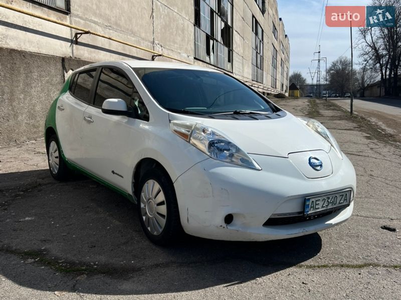 Nissan Leaf 2015