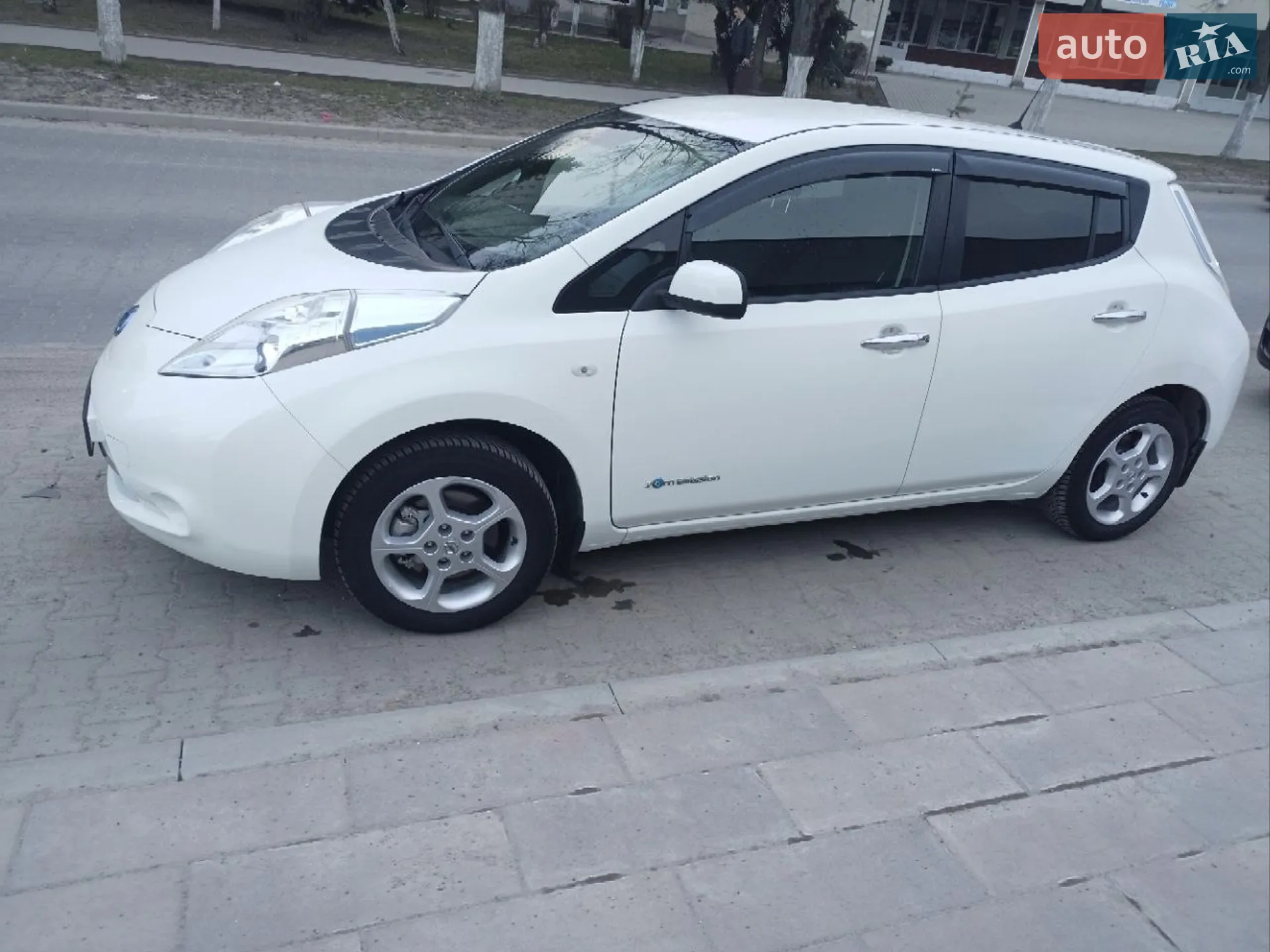 2016 Nissan Leaf - фото 1