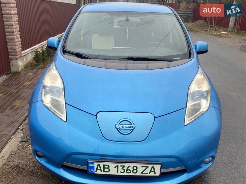 Хетчбек Nissan Leaf 2013 в Вінниці