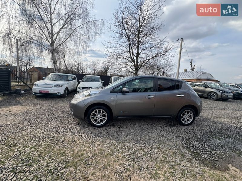 Хетчбек Nissan Leaf 2014 в Луцьку
