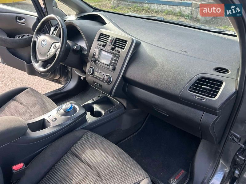 Хэтчбек Nissan Leaf 2014 в Одессе фото 11 Хэтчбек Nissan Leaf 2014 в Одессе