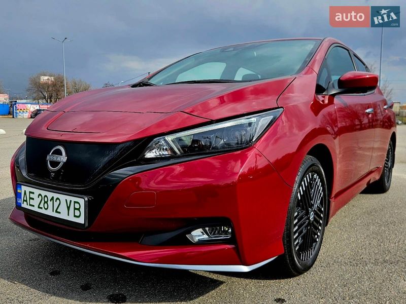 Хэтчбек Nissan Leaf 2024 в Днепре фото 2 Хэтчбек Nissan Leaf 2024 в Днепре