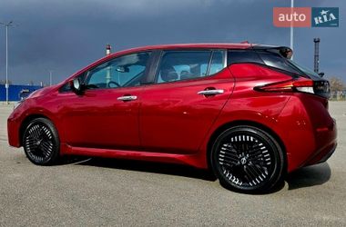 Хэтчбек Nissan Leaf 2024 в Днепре