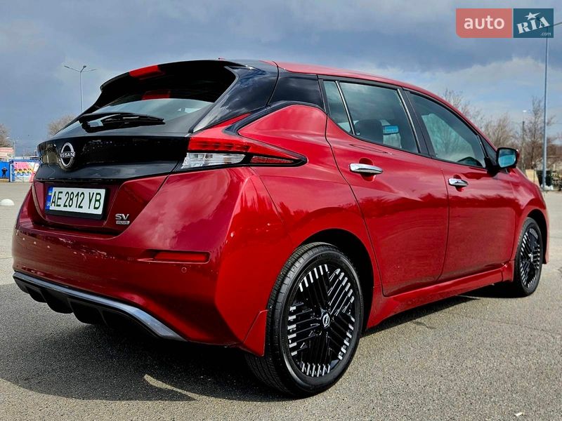 Хэтчбек Nissan Leaf 2024 в Днепре фото 17 Хэтчбек Nissan Leaf 2024 в Днепре