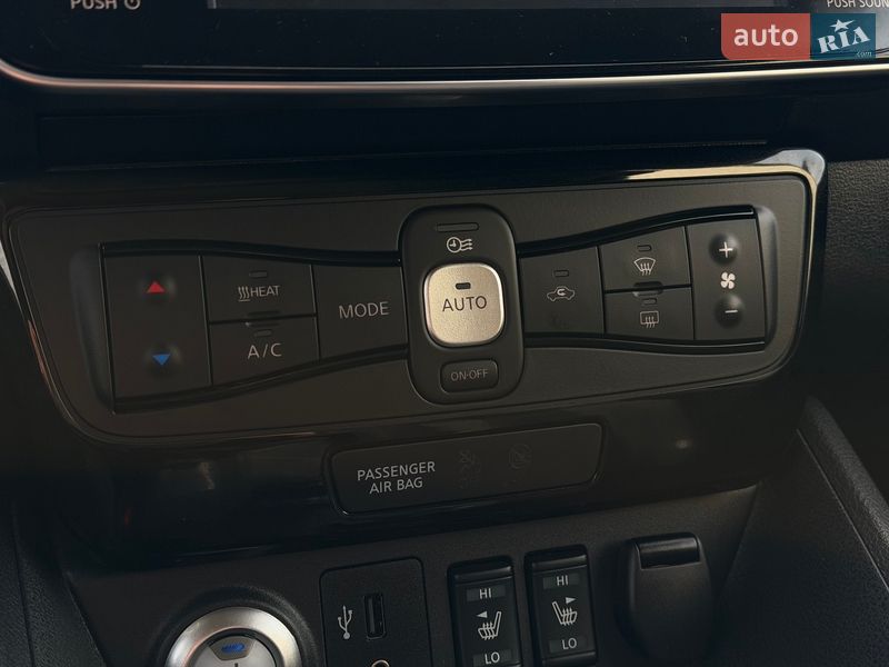 Хетчбек Nissan Leaf 2019 в Бердичеві