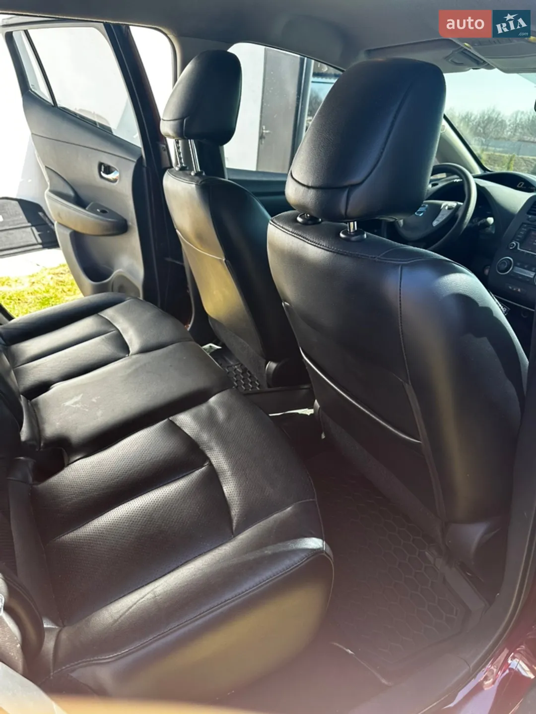 2016 Nissan Leaf - мініатюра 17