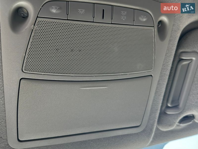 Хэтчбек Nissan Leaf 2016 в Полтаве фото 33 Хэтчбек Nissan Leaf 2016 в Полтаве