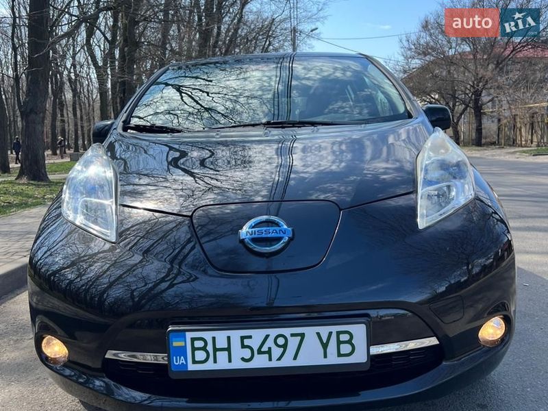 Хэтчбек Nissan Leaf 2014 в Одессе фото 2 Хэтчбек Nissan Leaf 2014 в Одессе