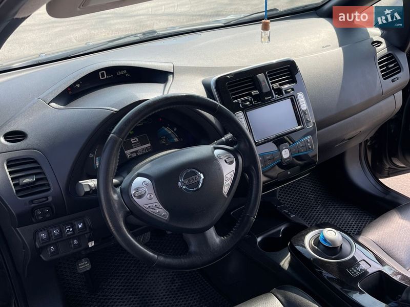 Хэтчбек Nissan Leaf 2014 в Львове фото 12 Хэтчбек Nissan Leaf 2014 в Львове