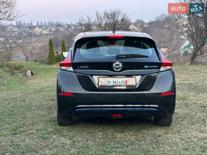 Хэтчбек Nissan Leaf 2018 в Днепре фото 11 Хэтчбек Nissan Leaf 2018 в Днепре