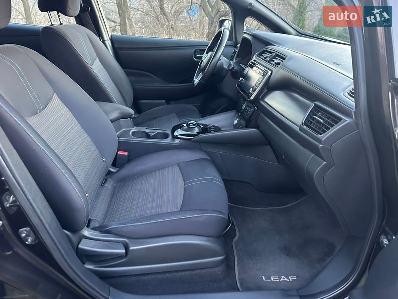 Хэтчбек Nissan Leaf 2018 в Днепре фото 21 Хэтчбек Nissan Leaf 2018 в Днепре