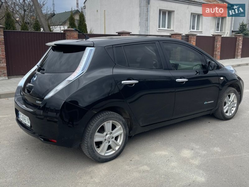 Хэтчбек Nissan Leaf 2012 в Львове фото 5 Хэтчбек Nissan Leaf 2012 в Львове