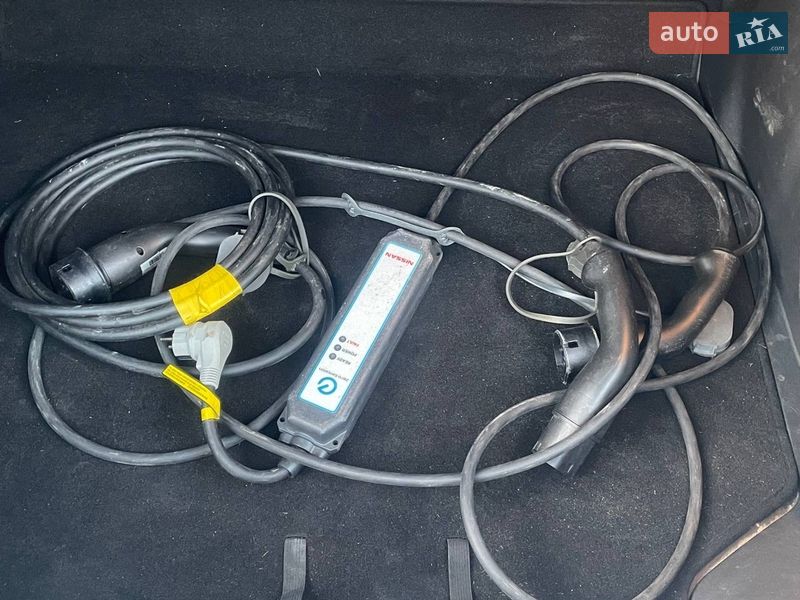 Хетчбек Nissan Leaf 2019 в Луцьку