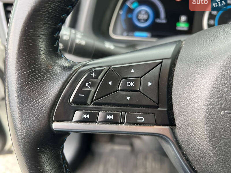 Хэтчбек Nissan Leaf 2018 в Львове фото 24 Хэтчбек Nissan Leaf 2018 в Львове