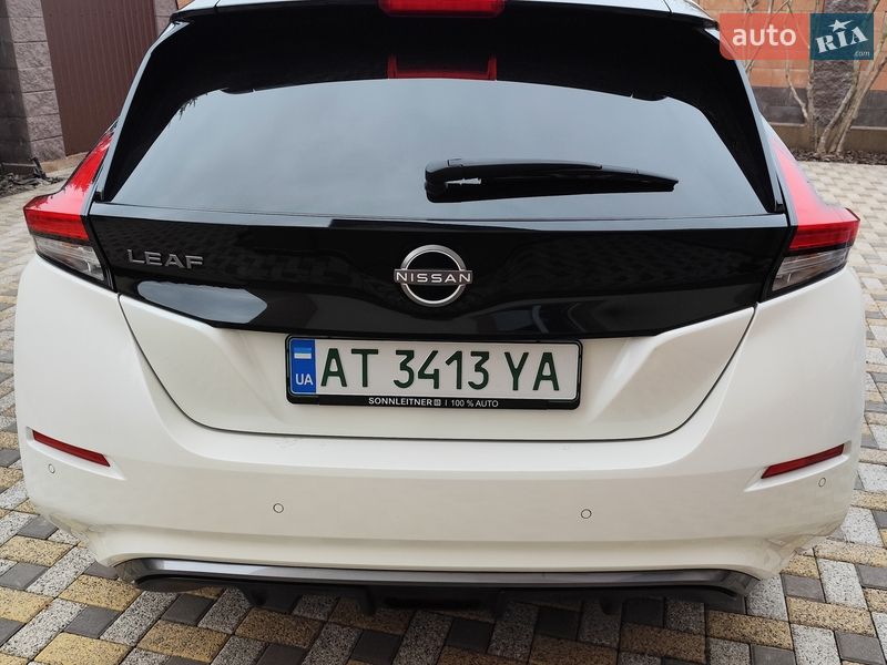 Хэтчбек Nissan Leaf 2023 в Киеве фото 7 Хэтчбек Nissan Leaf 2023 в Киеве