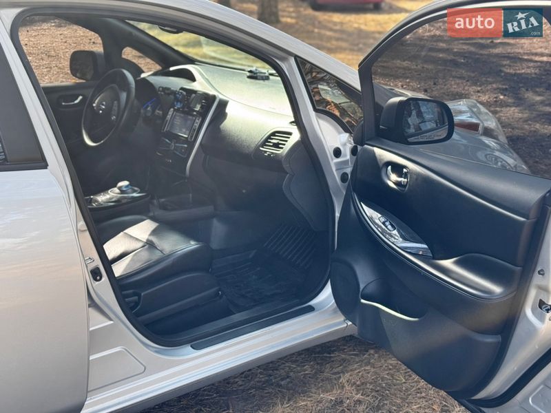 Хэтчбек Nissan Leaf 2013 в Днепре фото 9 Хэтчбек Nissan Leaf 2013 в Днепре
