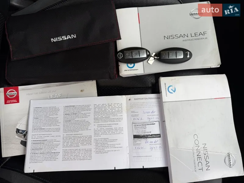 Хэтчбек Nissan Leaf 2020 в Львове документ