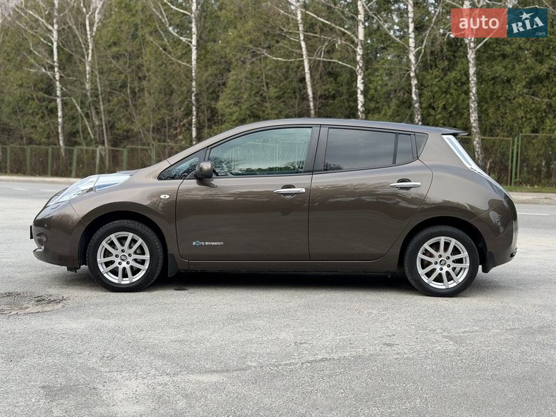 Хэтчбек Nissan Leaf 2016 в Трускавце фото 23 Хэтчбек Nissan Leaf 2016 в Трускавце