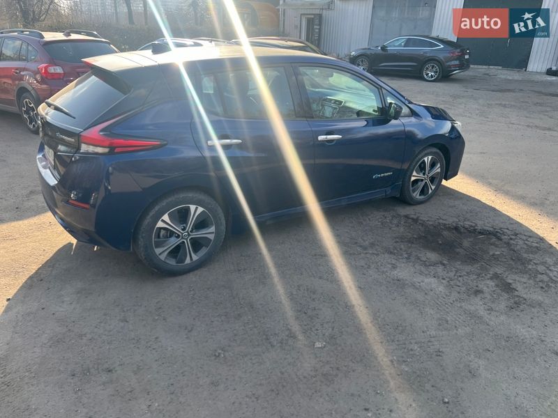 Хэтчбек Nissan Leaf 2019 в Харькове фото 6 Хэтчбек Nissan Leaf 2019 в Харькове