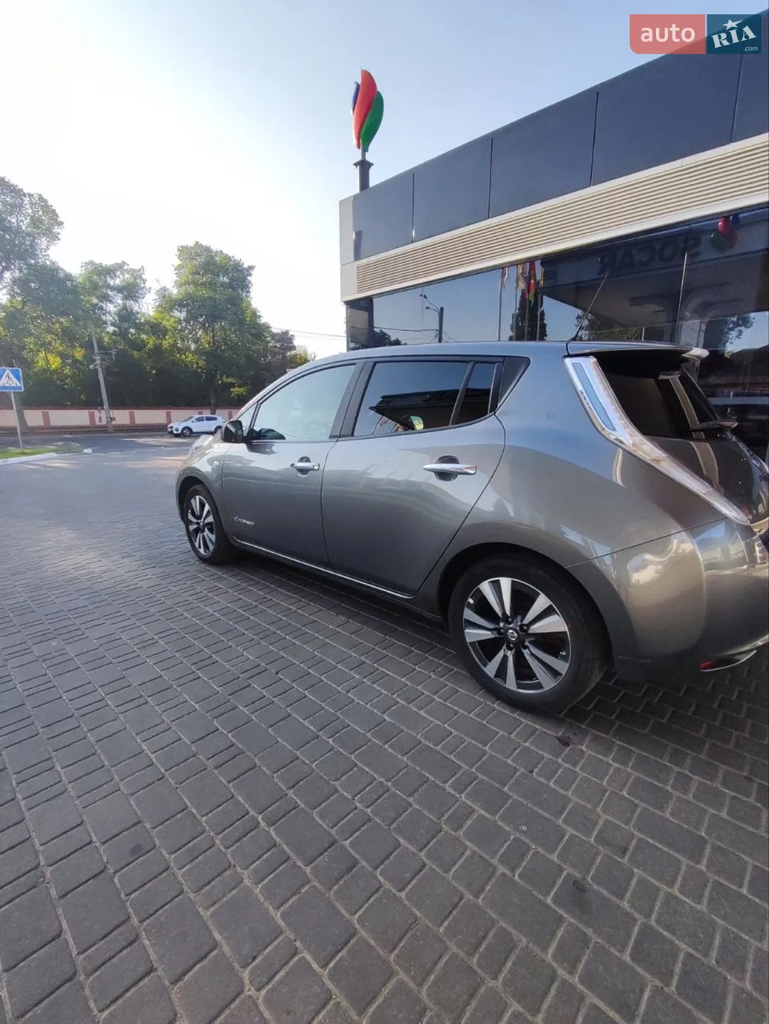 2017 Nissan Leaf - мініатюра 5