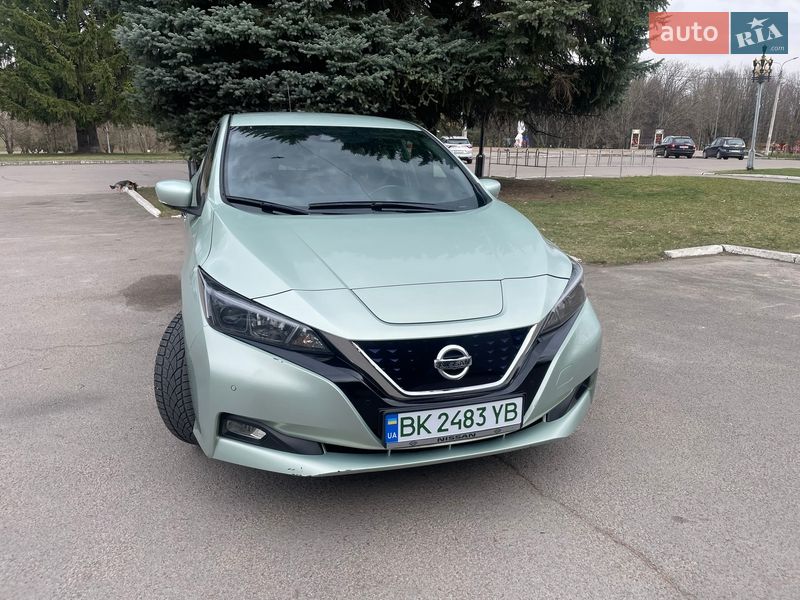 Хэтчбек Nissan Leaf 2018 в Ровно фото 16 Хэтчбек Nissan Leaf 2018 в Ровно