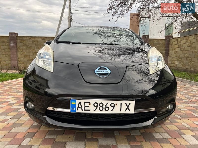 Хэтчбек Nissan Leaf 2013 в Днепре фото 22 Хэтчбек Nissan Leaf 2013 в Днепре