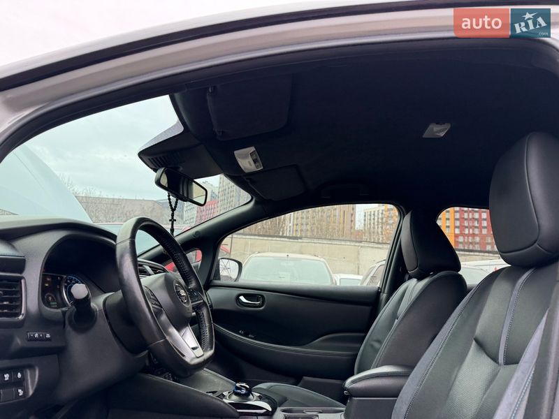 Хэтчбек Nissan Leaf 2020 в Киеве фото 10 Хэтчбек Nissan Leaf 2020 в Киеве