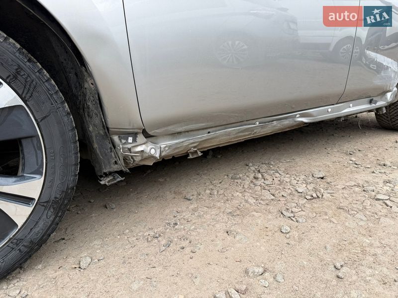 Хэтчбек Nissan Leaf 2020 в Киеве фото 23 Хэтчбек Nissan Leaf 2020 в Киеве