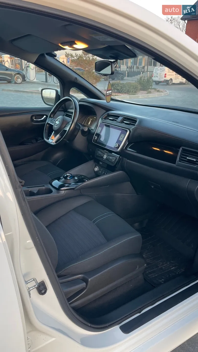 2021 Nissan Leaf - мініатюра 33