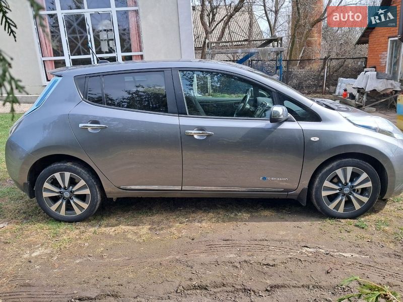 Хэтчбек Nissan Leaf 2014 в Харькове фото 8 Хэтчбек Nissan Leaf 2014 в Харькове