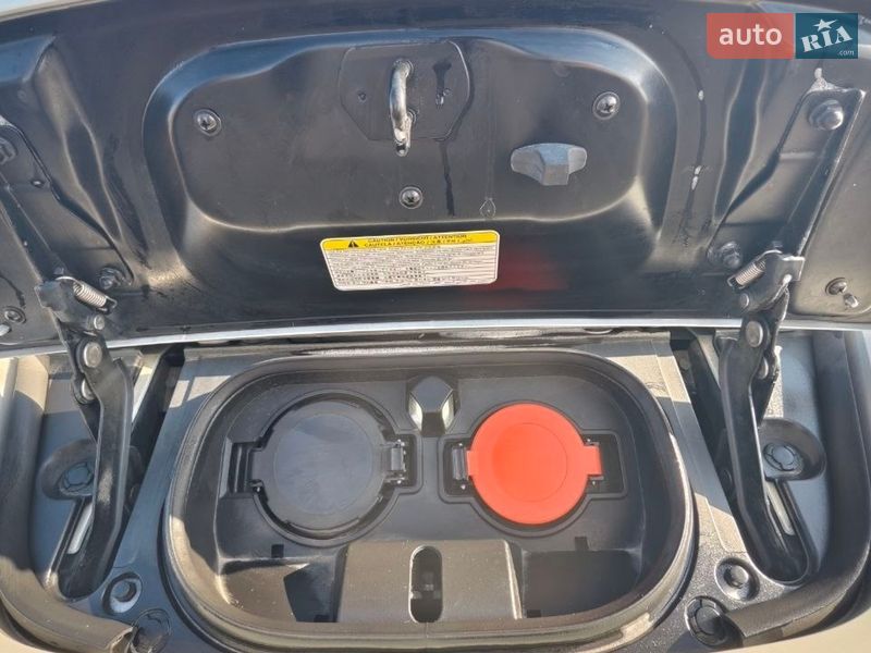 Хэтчбек Nissan Leaf 2020 в Софиевской Борщаговке фото 28 Хэтчбек Nissan Leaf 2020 в Софиевской Борщаговке