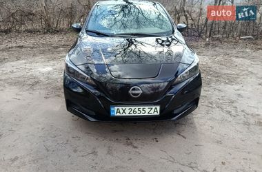 Хетчбек Nissan Leaf 2024 в Харкові