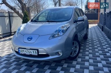 Хетчбек Nissan Leaf 2011 в Звягелі