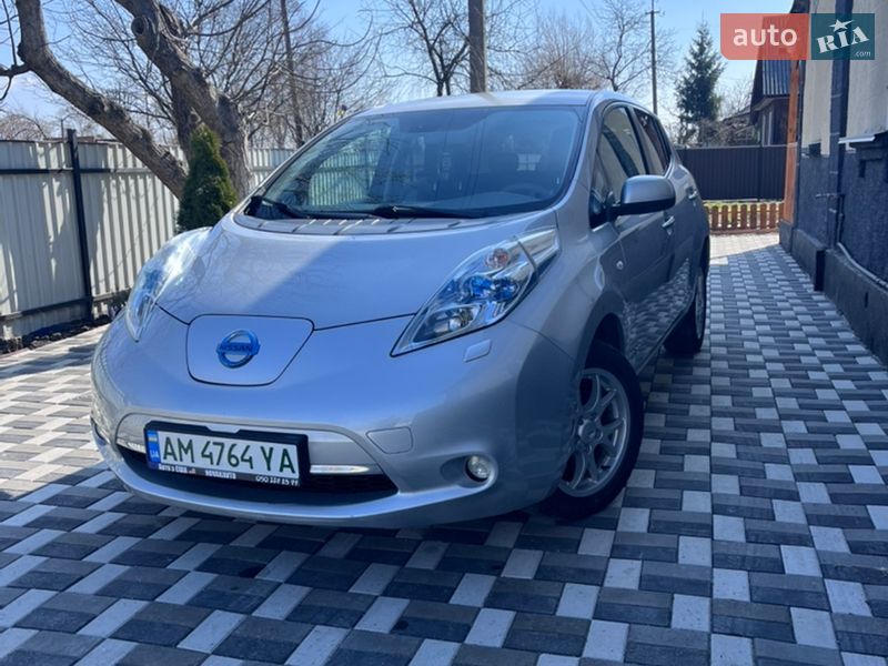 Nissan Leaf 2011