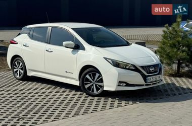 Хетчбек Nissan Leaf 2018 в Хмельницькому