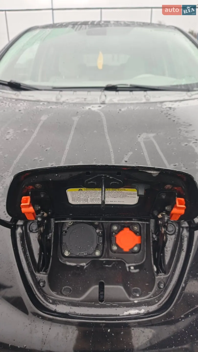 2012 Nissan Leaf - мініатюра 13