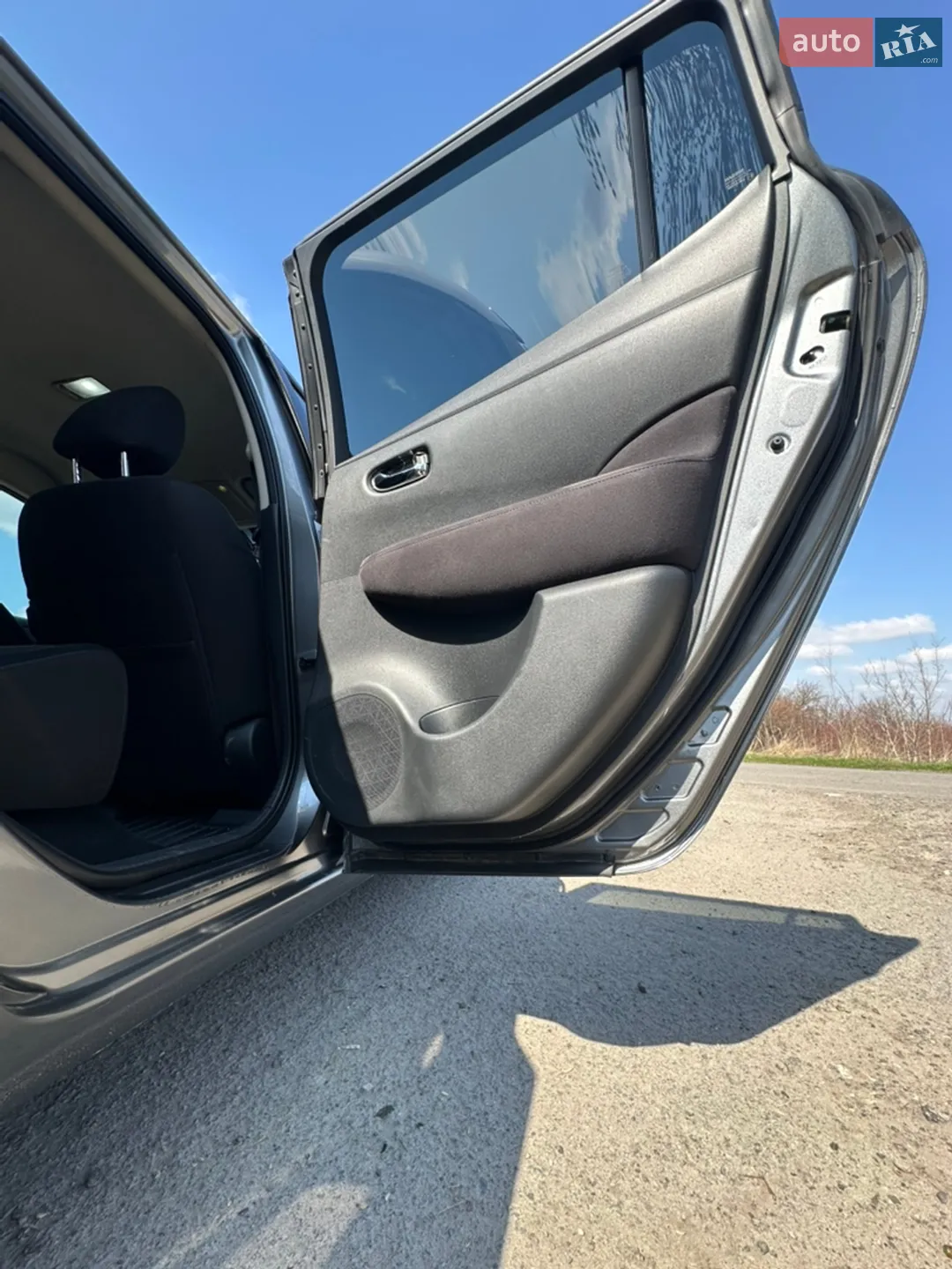 2013 Nissan Leaf - мініатюра 10