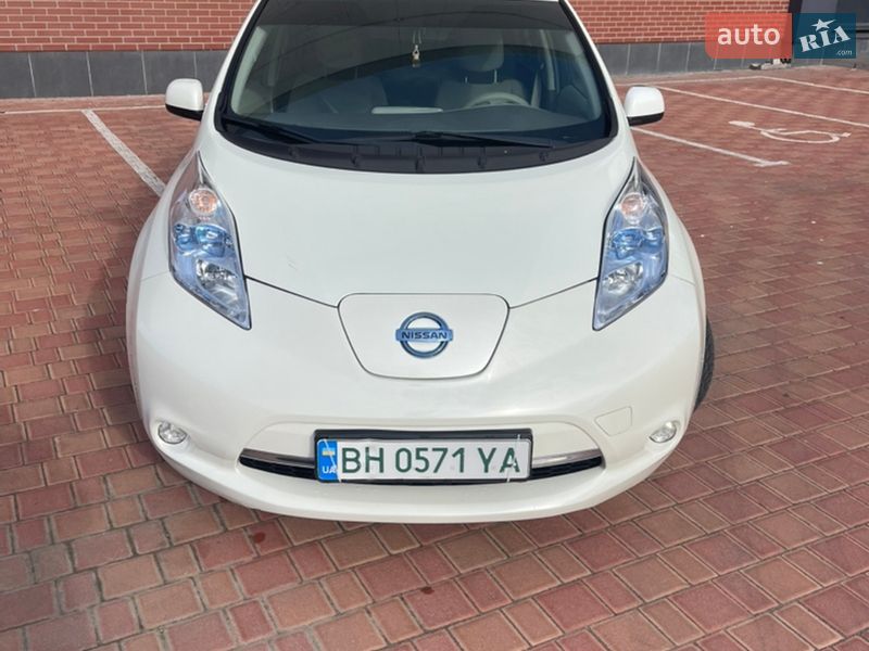 Nissan Leaf 2012