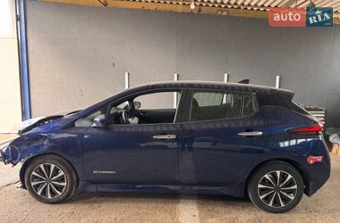 Хетчбек Nissan Leaf 2018 в Рівному