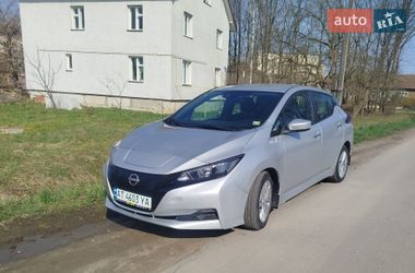 Хэтчбек Nissan Leaf 2023 в Калуше