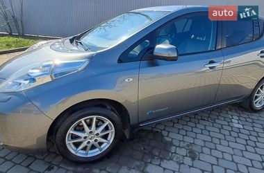 Хэтчбек Nissan Leaf 2015 в Ивано-Франковске